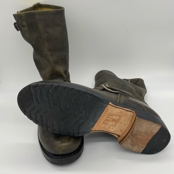 Boots - Picture 5 of 7